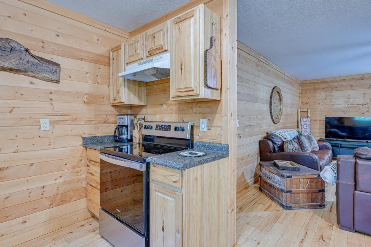 Smoky Mountain Cabin With Camping Area And Fire Pit! Whittier エクステリア 写真