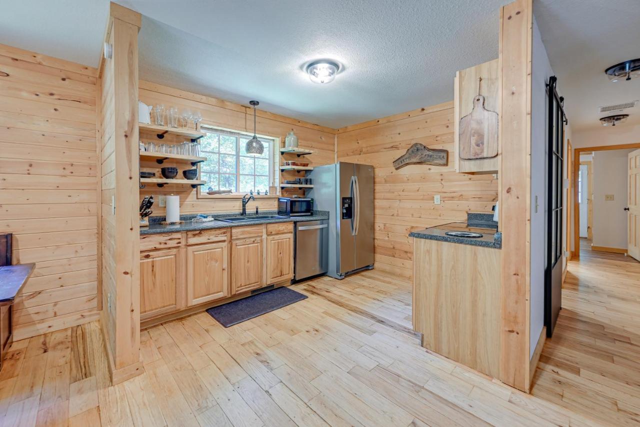 Smoky Mountain Cabin With Camping Area And Fire Pit! Whittier エクステリア 写真