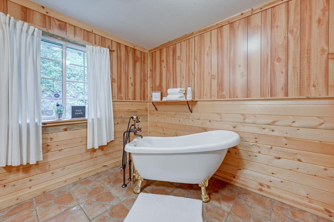 Smoky Mountain Cabin With Camping Area And Fire Pit! Whittier エクステリア 写真
