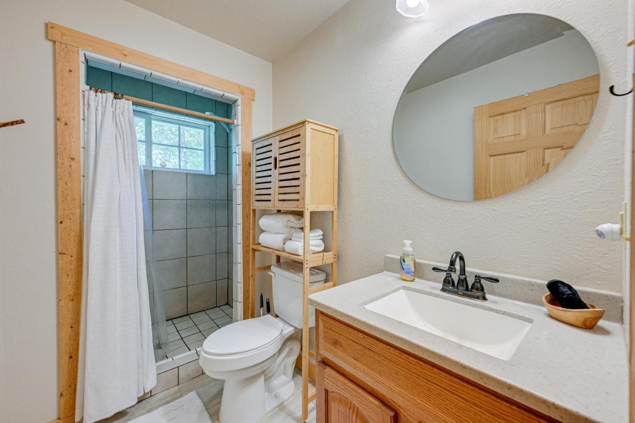 Smoky Mountain Cabin With Camping Area And Fire Pit! Whittier エクステリア 写真