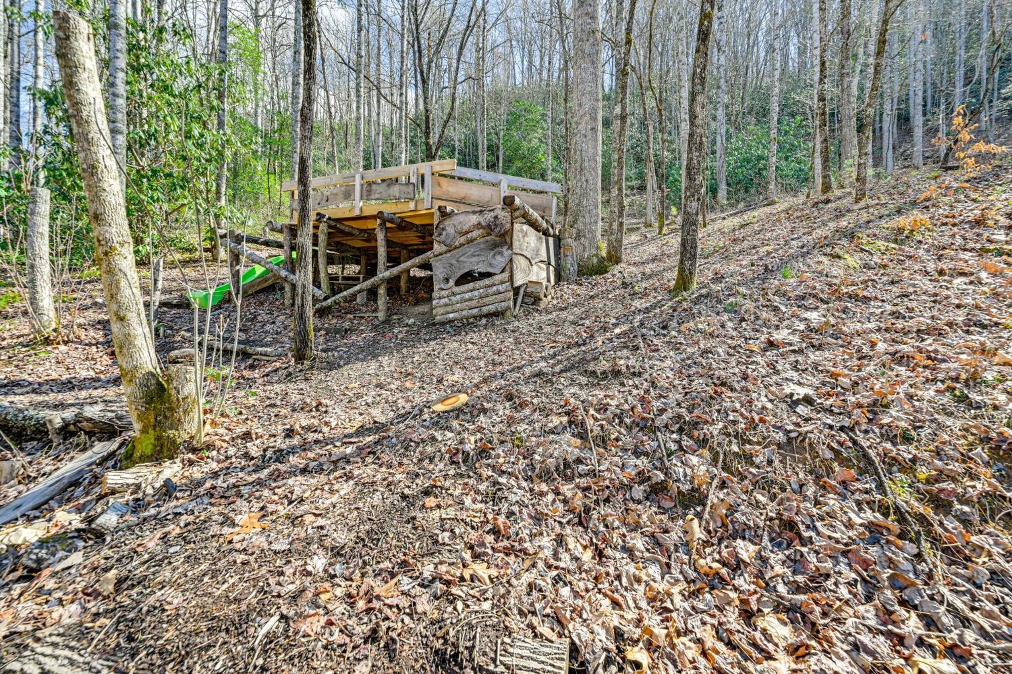 Smoky Mountain Cabin With Camping Area And Fire Pit! Whittier エクステリア 写真
